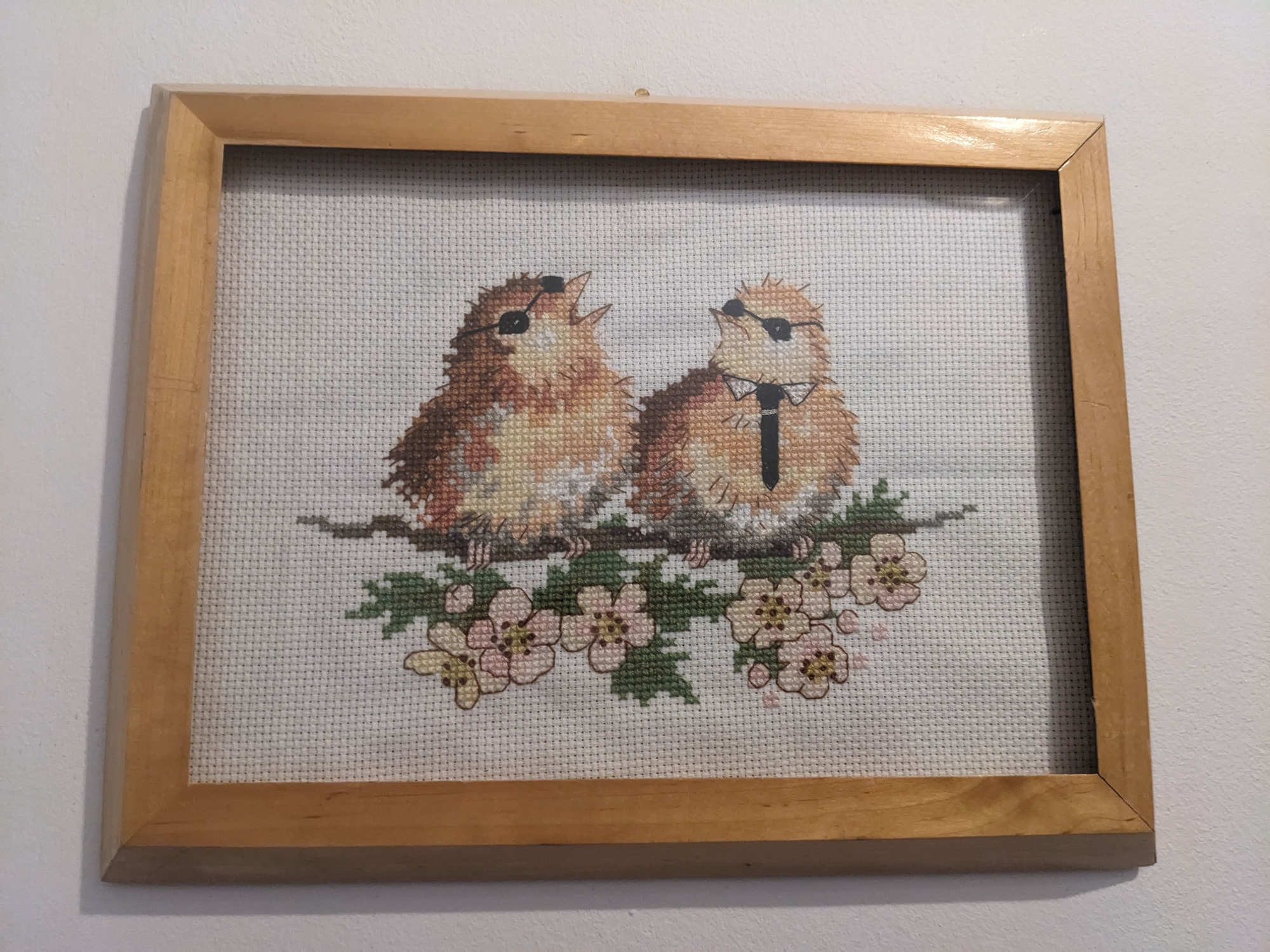 Smith/Neo Chick embroidery – main view